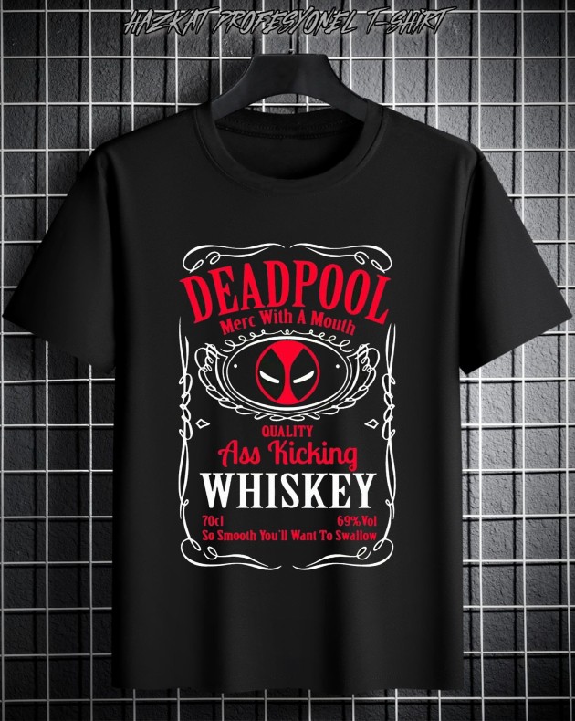 Siyah D Pool Whiskey Baskılı Tshirt